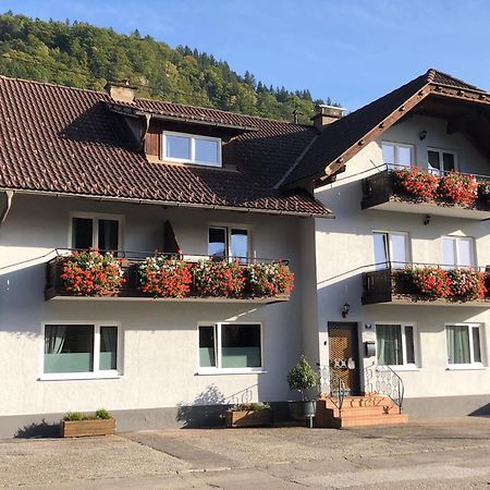 Appartement Felsblick Ferienhaus Fuenf Sinne Döbriach Exterior foto