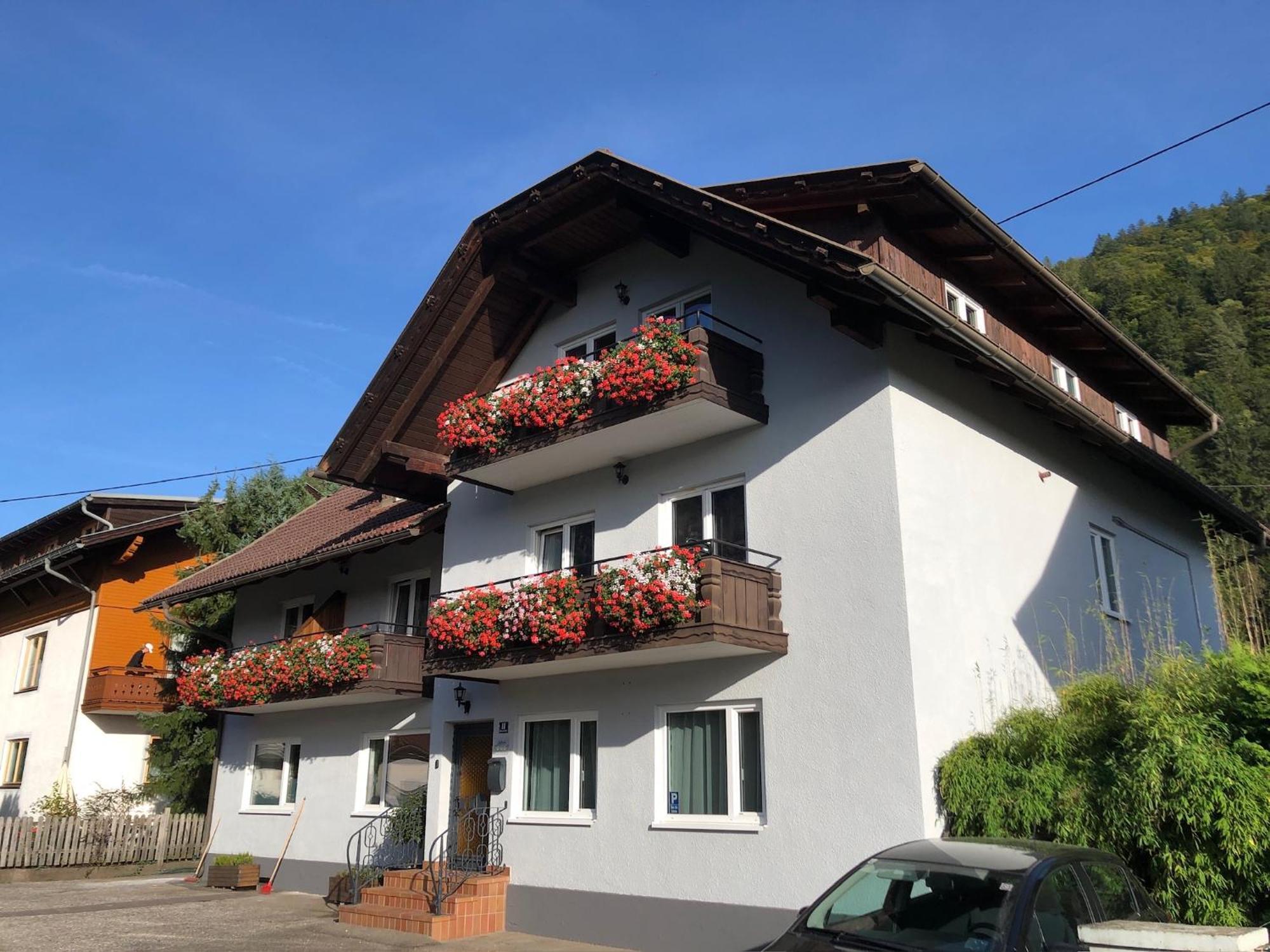 Appartement Felsblick Ferienhaus Fuenf Sinne Döbriach Exterior foto